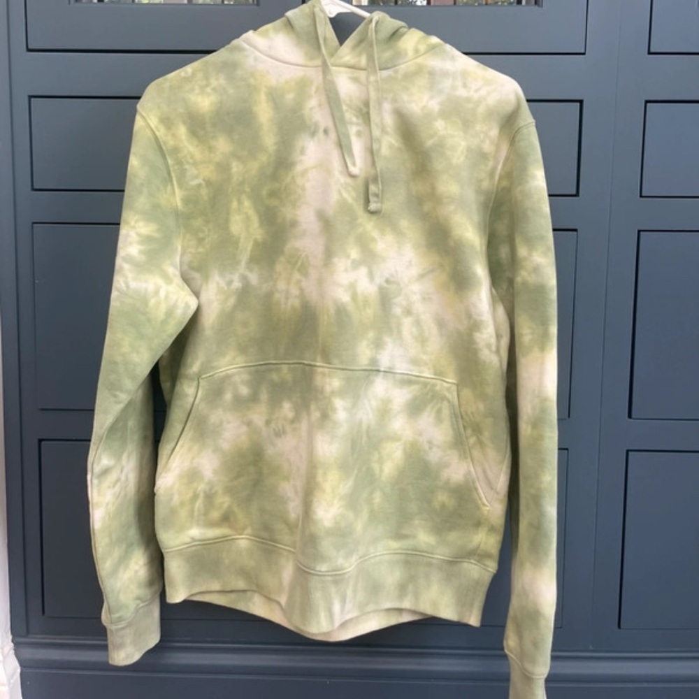 Richer Poorer Recycled Fleece Hoodie in Green
Storm (Tie-Dye) Size Small